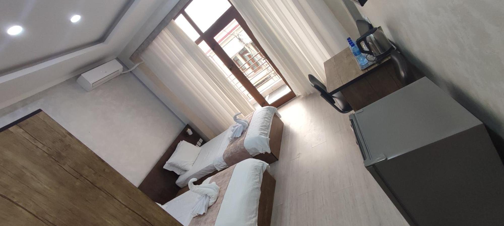 Art Rakat Hotel Tashkent Luaran gambar