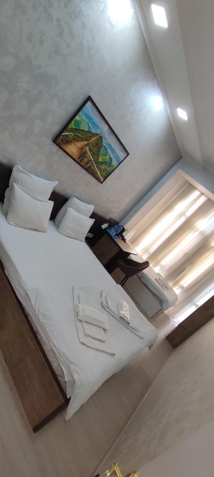 Art Rakat Hotel Tashkent Luaran gambar