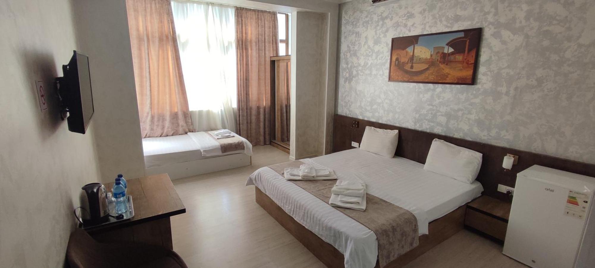 Art Rakat Hotel Tashkent Luaran gambar